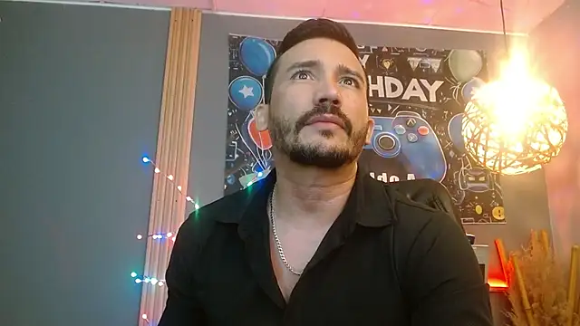 Reiko 85  online show from April 2026 02:40:01 PM