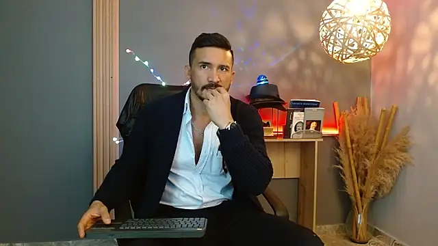 Reiko 85  online show from March 2026 06:42:02 PM