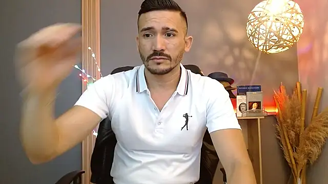 Reiko 85  online show from March 2026 02:32:02 PM