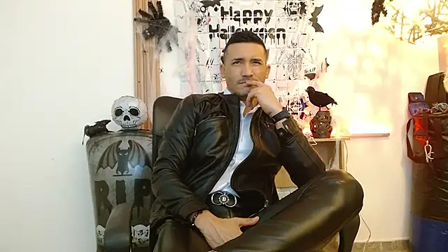 Reiko 85  online show from November 2025 07:41:02 PM