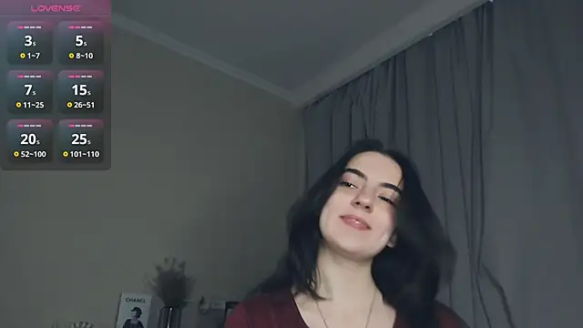 DracosMoon online show from November 2025 07:29:01 AM