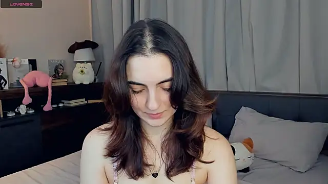 DracosMoon online show from November 2025 07:12:01 AM