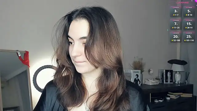 DracosMoon online show from October 2025 07:08:01 AM