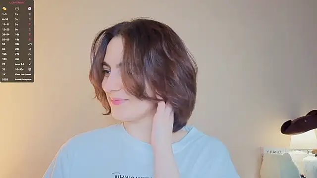 DracosMoon online show from March 2026 07:19:01 AM