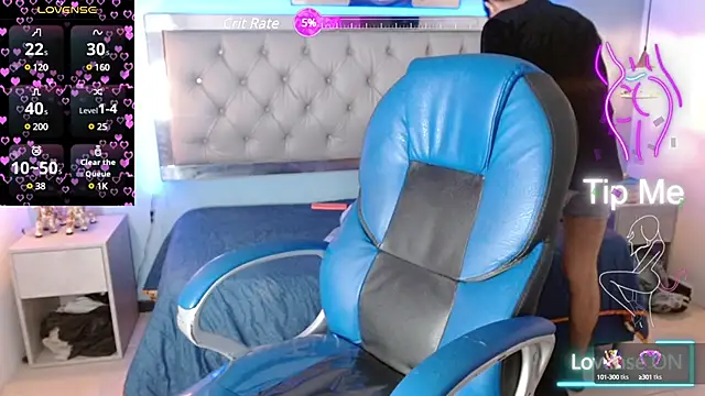 Dyla n18 online show from March 2025 07:49:02 PM