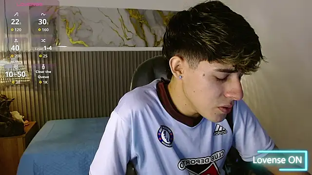 Dyla n18 online show from November 2025 08:09:02 PM