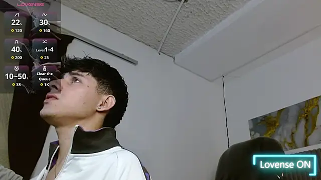 Snapshot of Dyla_n18 chatting on February 2026 08:40:01 PM Dyla n18 online show from February 2026 08:40:01 PM