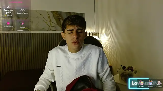 Dyla n18 online show from October 2025 09:22:01 PM