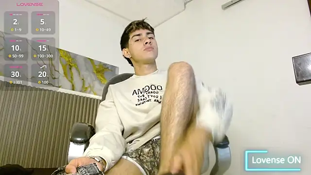 Dyla n18 online show from November 2025 07:29:02 PM