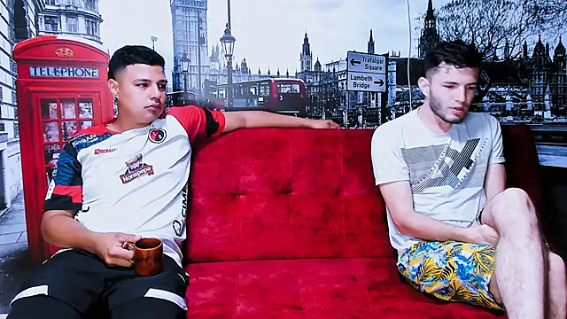 threesome sexy hot online show from February 2025 10:10:02 AM