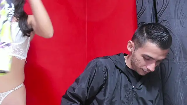 threesome sexy hot online show from February 2025 12:58:02 PM