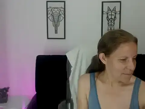 Snapshot of Milf_karlye chatting on February 2025 08:59:02 AM Milf karlye online show from February 2025 08:59:02 AM