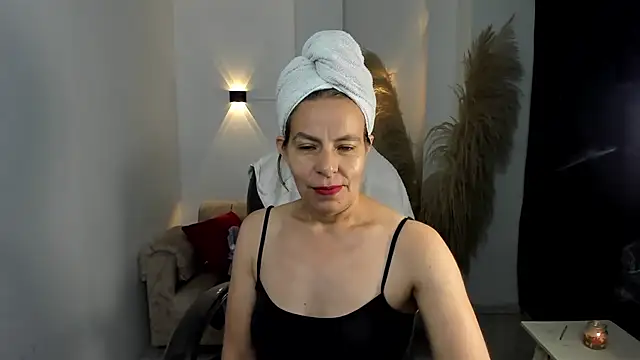 Milf karlye online show from February 2026 12:55:01 AM