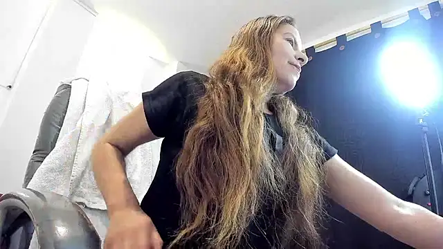 Snapshot of Milf_karlye chatting on July 2026 02:53:01 AM Milf karlye online show from July 2026 02:53:01 AM