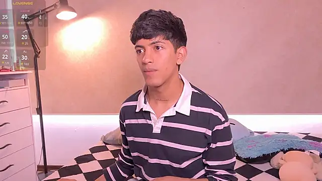 teobowny  online show from February 2026 06:49:02 PM