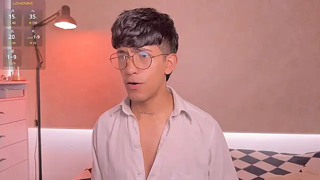 teobowny  online show from March 2026 05:58:01 PM