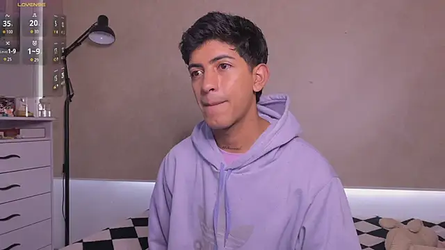 teobowny  online show from November 2025 01:03:01 PM