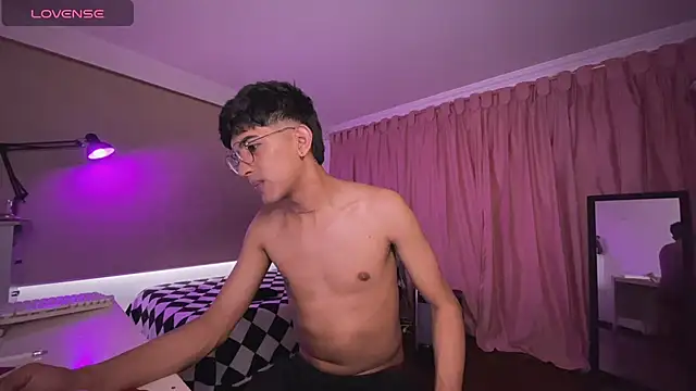 teobowny  online show from January 2026 09:18:01 PM