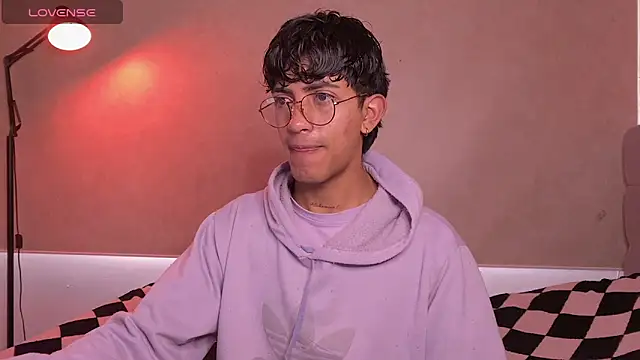 teobowny  online show from September 2025 12:33:02 PM