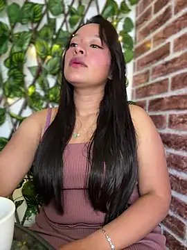 Liulee online show from March 2026 04:21:01 PM