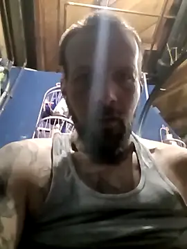 Whipit323 online show from April 2026 06:59:02 PM