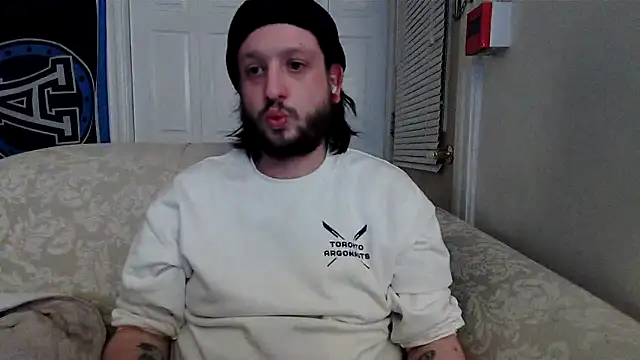 Snapshot of Marksoyer chatting on February 2025 04:15:01 AM Marksoyer online show from February 2025 04:15:01 AM