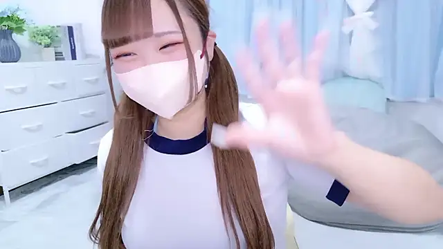 MAIKA pyon online show from December 2025 05:17:02 PM