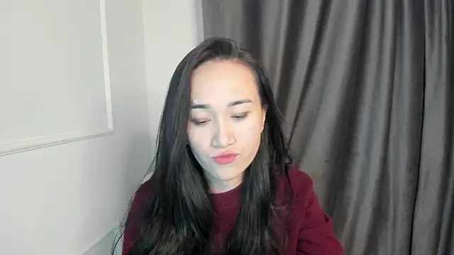 aenie online show from October 2025 01:45:02 PM