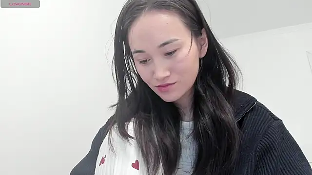 aenie online show from March 2025 09:14:01 AM