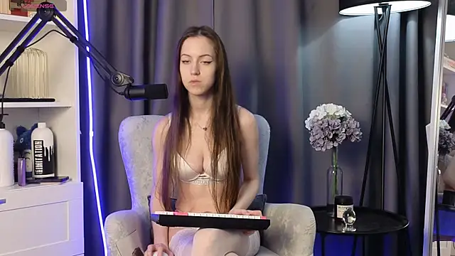 Snapshot of Anal_Girl_ chatting on June 2026 05:58:02 PM Anal Girl online show from June 2026 05:58:02 PM