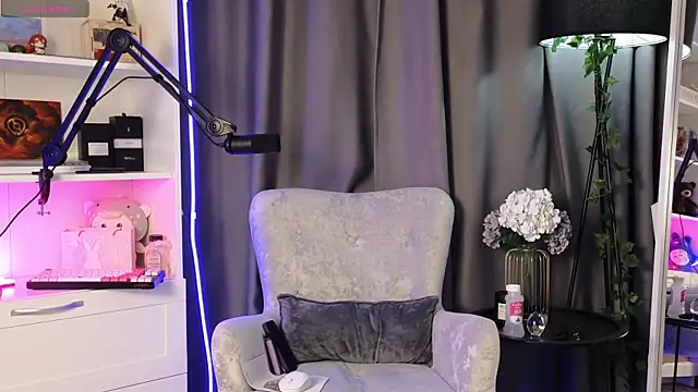 Anal Girl  online show from May 2026 06:16:01 PM