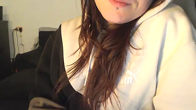 Snapshot of complicata_mente chatting on January 2025 10:34:01 PM complicata mente online show from January 2025 10:34:01 PM