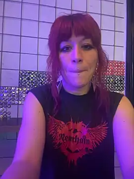 Snapshot of complicata_mente chatting on October 2025 05:14:02 PM complicata mente online show from October 2025 05:14:02 PM