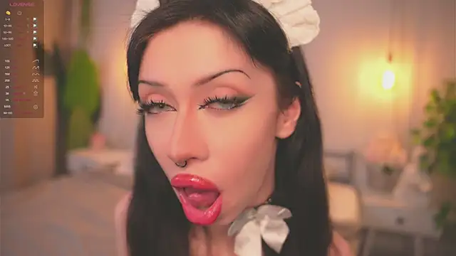 Devilsss toy online show from October 2025 04:07:02 PM