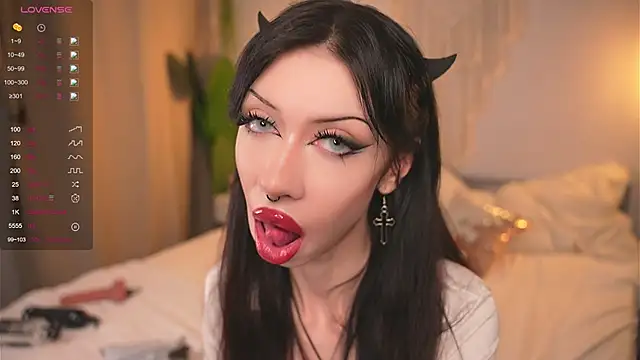 Devilsss toy online show from October 2025 03:55:02 PM