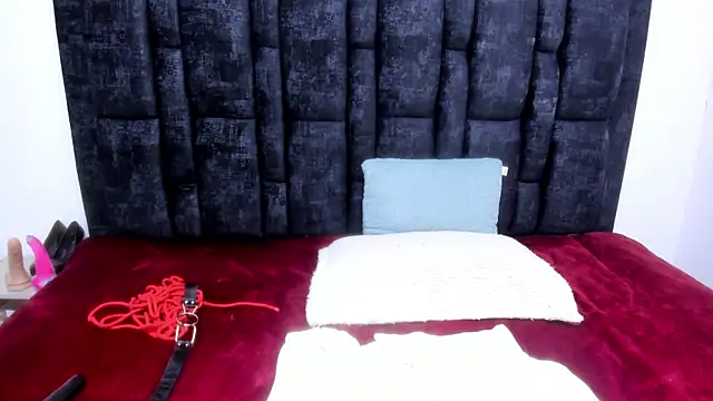 Snapshot of Aurora_Doll_ chatting on February 2026 01:32:01 PM Aurora Doll online show from February 2026 01:32:01 PM