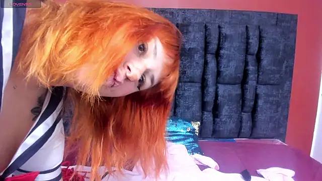 Aurora Doll  online show from October 2025 12:28:02 PM