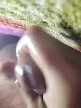 Snapshot of nidansohib1230 chatting on January 2025 08:00:01 PM nidansohib1230 online show from January 2025 08:00:01 PM