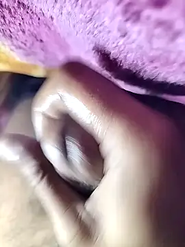 Snapshot of nidansohib1230 chatting on January 2025 06:35:02 PM nidansohib1230 online show from January 2025 06:35:02 PM