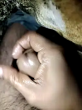 Snapshot of nidansohib1230 chatting on December 2024 05:33:01 PM nidansohib1230 online show from December 2024 05:33:01 PM