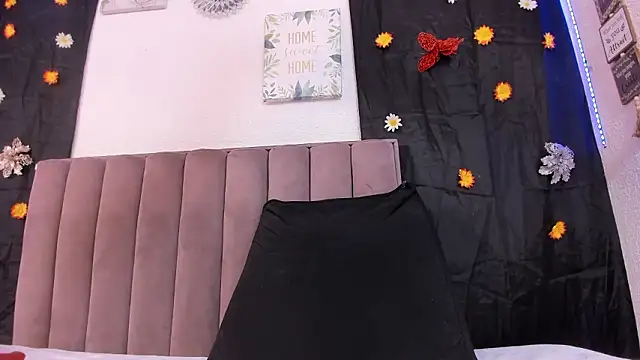 DeisyHarper online show from March 2026 02:43:01 PM