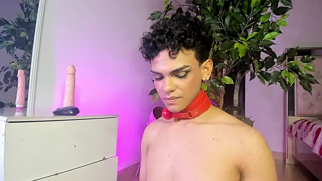 Snapshot of matt_wesley chatting on December 2024 04:47:02 PM matt wesley online show from December 2024 04:47:02 PM