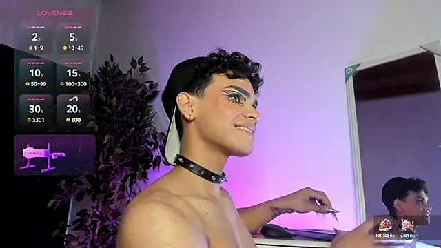 Snapshot of matt_wesley chatting on December 2024 11:49:02 AM matt wesley online show from December 2024 11:49:02 AM