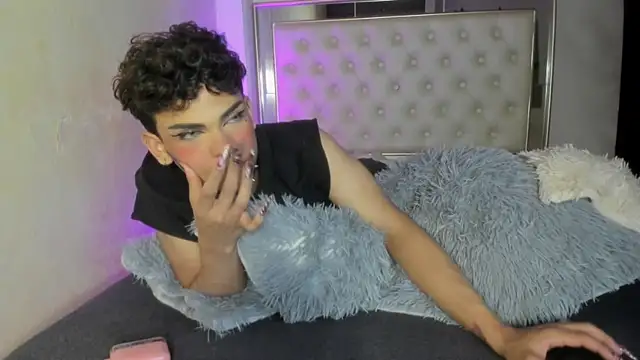 Snapshot of matt_wesley chatting on December 2024 08:06:02 AM matt wesley online show from December 2024 08:06:02 AM