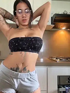 AndyFire69 online show from November 2025 01:49:02 PM