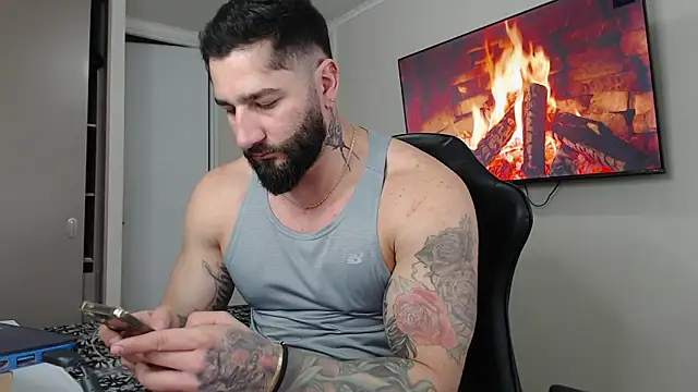 jonhklleyn online show from September 2025 06:04:02 PM