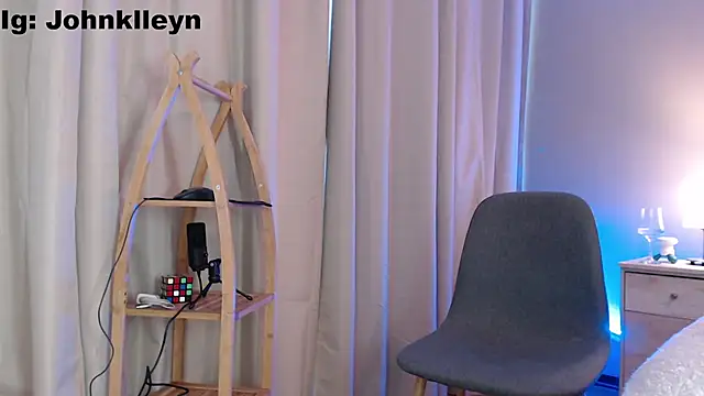 jonhklleyn online show from May 2026 07:40:01 PM
