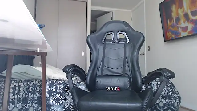 jonhklleyn online show from September 2025 05:59:02 PM