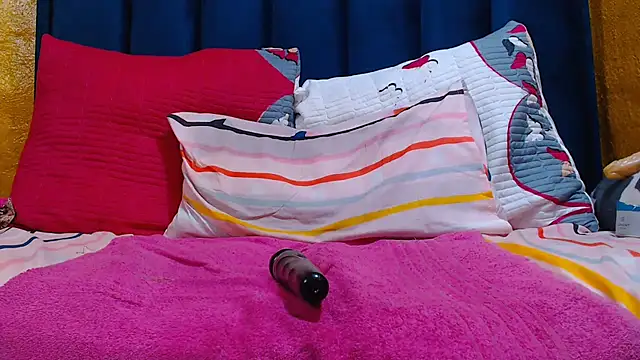 Aymar25 online show from February 2025 12:03:01 AM