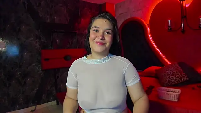 Snapshot of SLUTTY_MILA chatting on January 2025 07:49:01 PM SLUTTY MILA online show from January 2025 07:49:01 PM